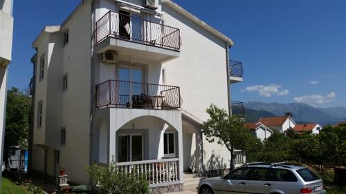 Rooms Vukmirovic, Биела, Черногория