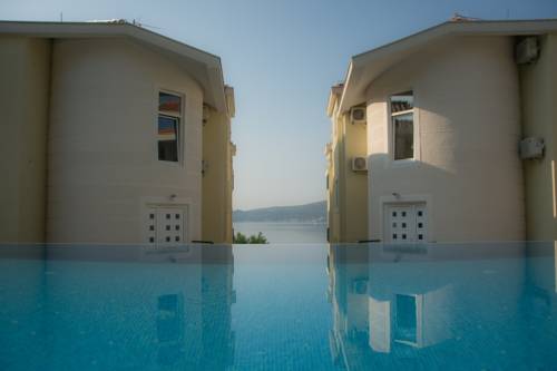 Adriadome Apartments, Биела, Черногория
